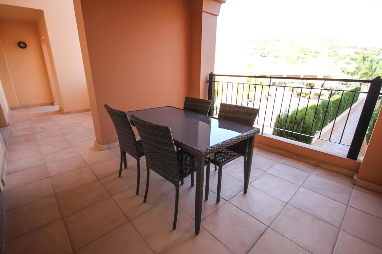 Luxury Apartment - T1 Vue Sur Piscine - Luz Exterior foto